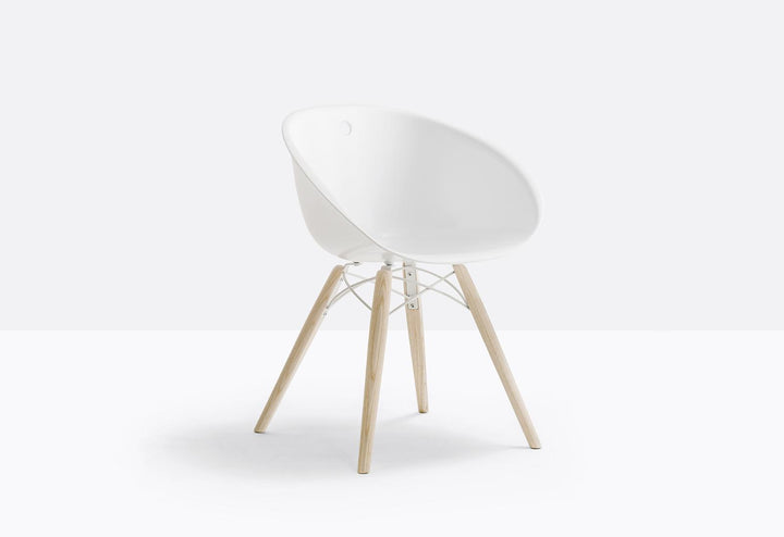 Gliss 904 Dining Armchair by Pedrali