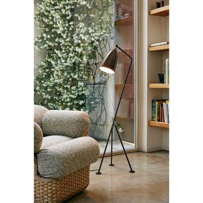 Grashoppa Floor Lamp by Gubi - Additional Image - 6