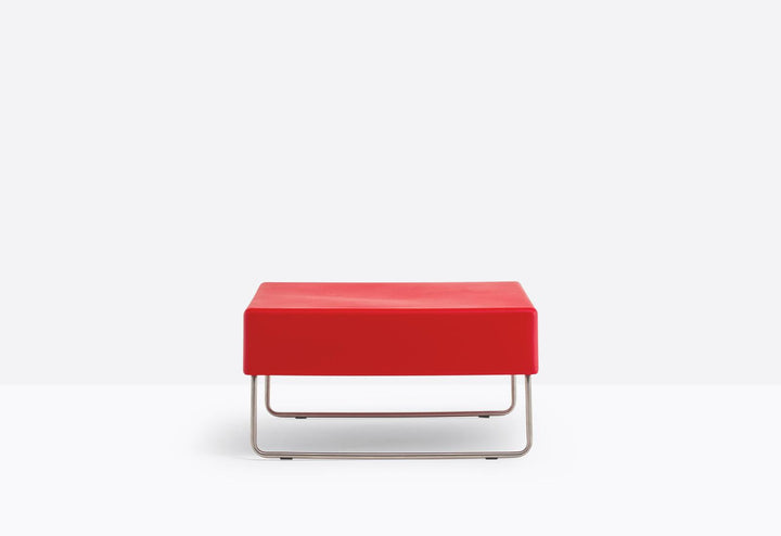 Host Lounge 792 Outdoor Pouf by Pedrali