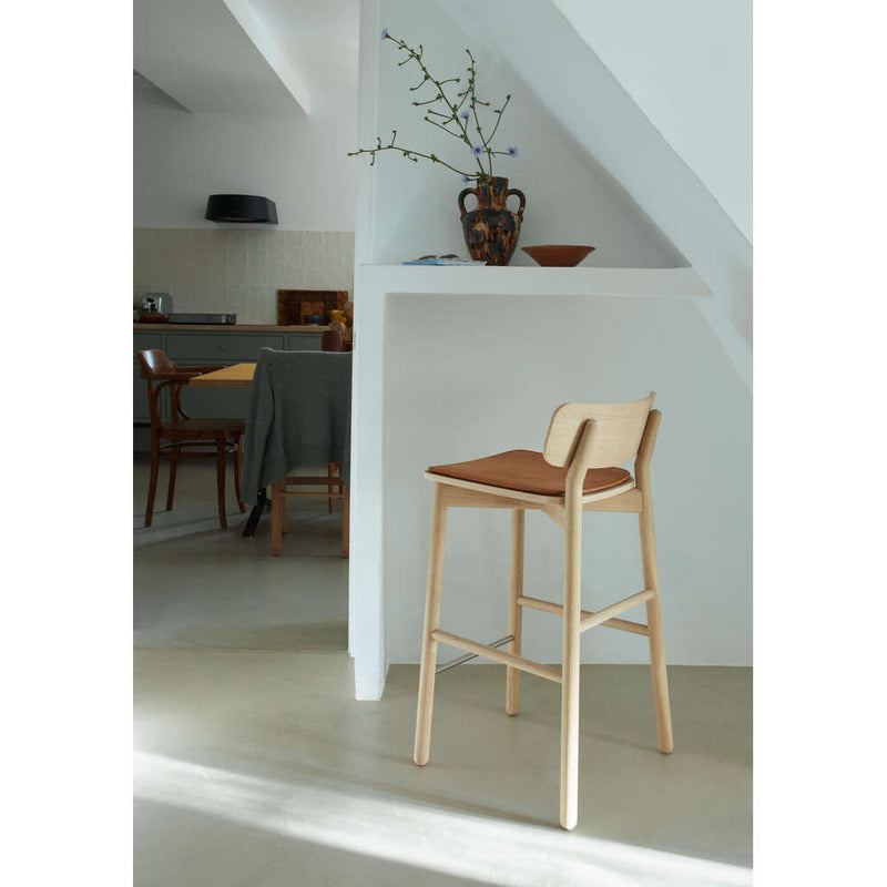 Hven Bar Stool by Fritz Hansen - Additional Image - 6