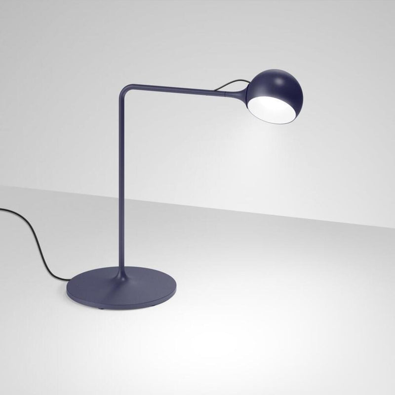 Ixa Table Lamp by Artemide 2