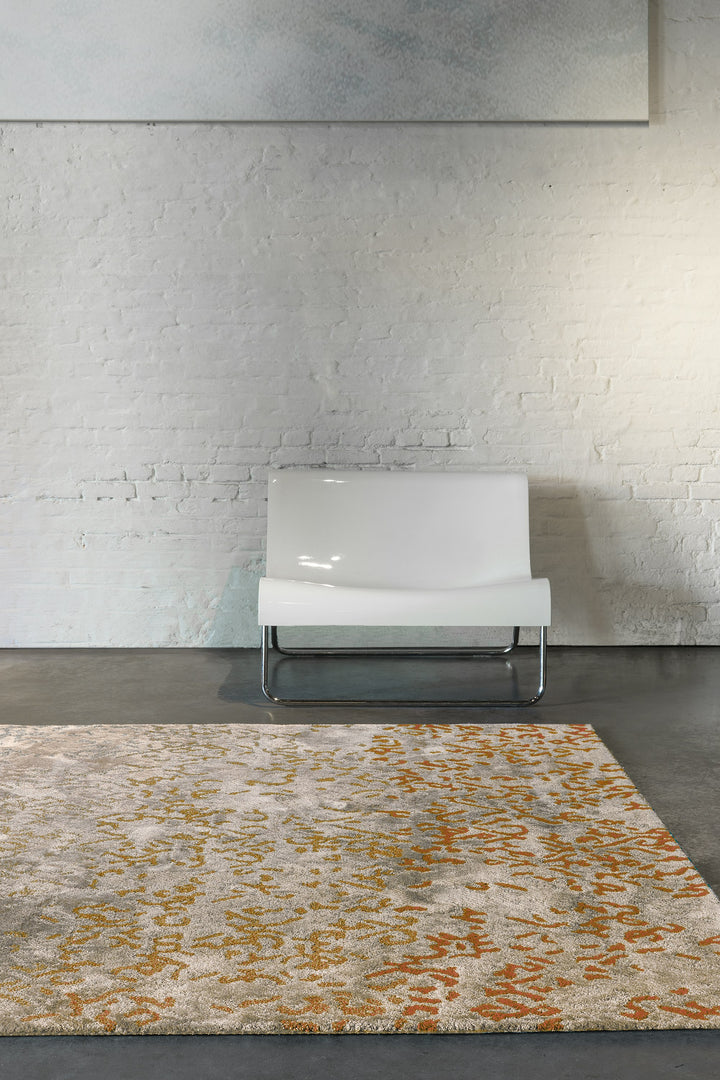 Elite Round Rug by Limited Edition