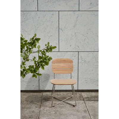 Lilium Outdoor Dining Chair by Fritz Hansen - Additional Image - 4