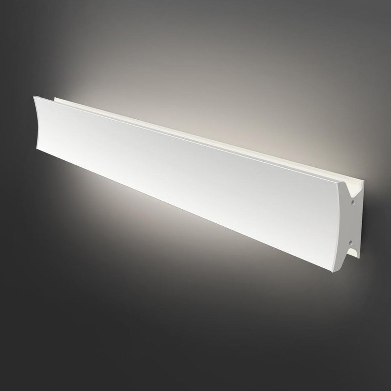 Lineacurve 36 Wall Lamp by Artemide 1