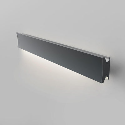 Lineacurve 36 Wall Lamp by Artemide 3