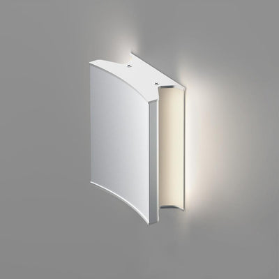 Lineacurve Mini Wall Lamp by Artemide 1