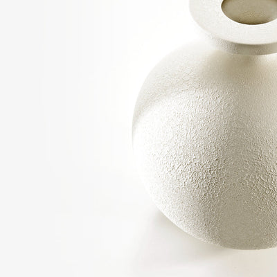 Lundi 22/02 Vase Large White by Ligne Roset - Additional Image - 5