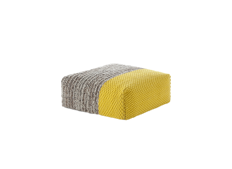 Mangas Space Pouf by GAN