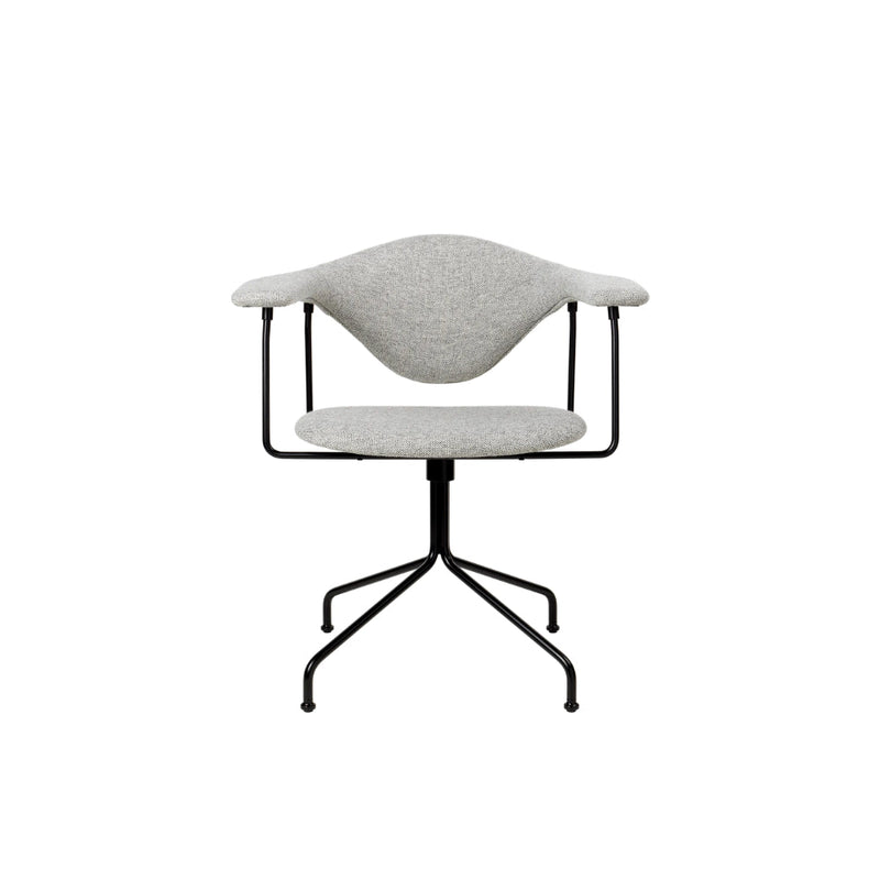 Masculo Meeting Chair Fully Upholstered by Gubi - Additional Image - 1