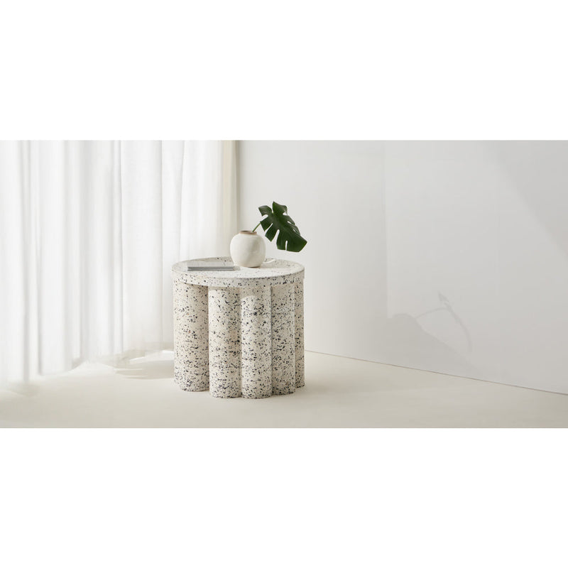 Nuvol Side Table by Punt - Additional Image - 1