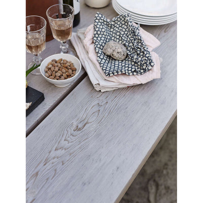 Overlap Outdoor Dining Table by Fritz Hansen - Additional Image - 4