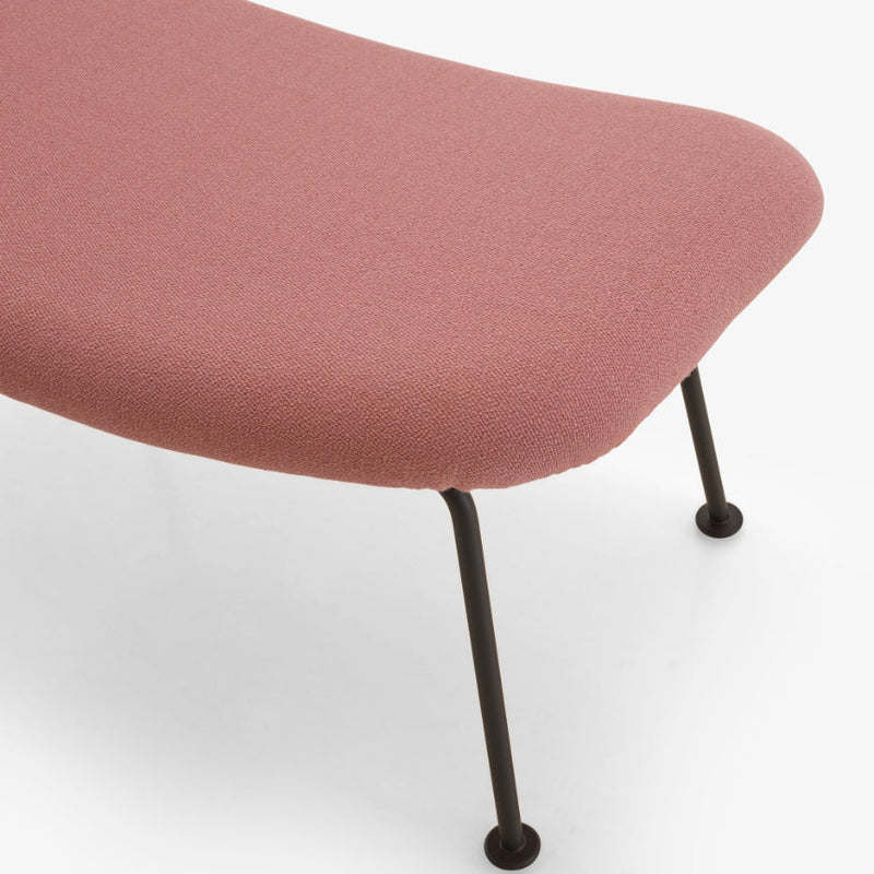 Oyster Cm 137 Footstool by Ligne Roset - Additional Image - 6