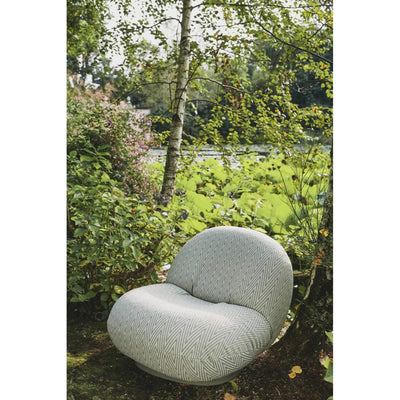 Pacha Lounge Chair Outdoor by Gubi - Additional Image - 8