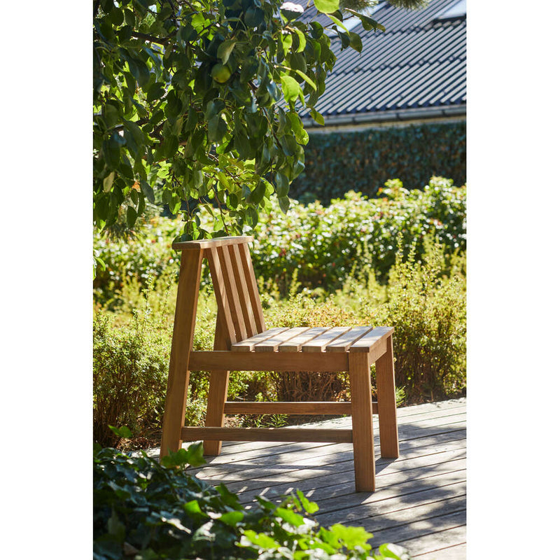 Plank Outdoor Dining Chair by Fritz Hansen - Additional Image - 3
