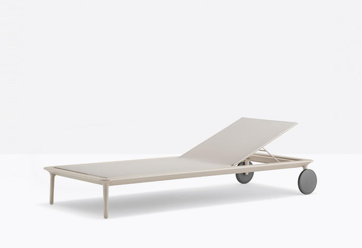 Reva REVA_L Sun Lounger by Pedrali