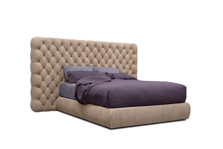 Heaven Bed by Baxter