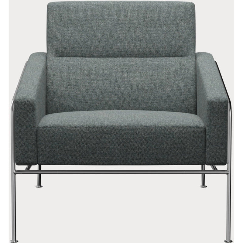 Series 3300 Lounge Chair by Fritz Hansen - Additional Image - 1