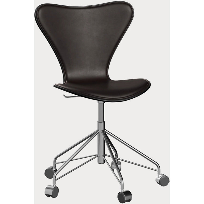 Series 7 Desk Chair 3117fru by Fritz Hansen - Additional Image - 5