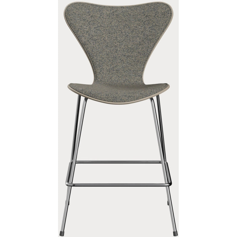 Series 7 Dining Chair 1 by Fritz Hansen - Additional Image - 3