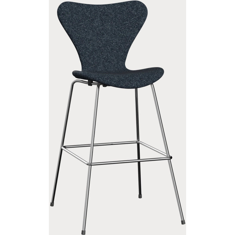 Series 7 Dining Chair Upholstered by Fritz Hansen - Additional Image - 23