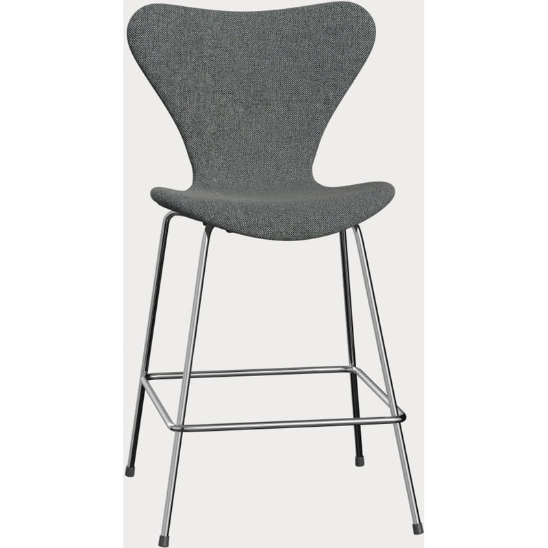 Series 7 Dining Chair Upholstered by Fritz Hansen - Additional Image - 9