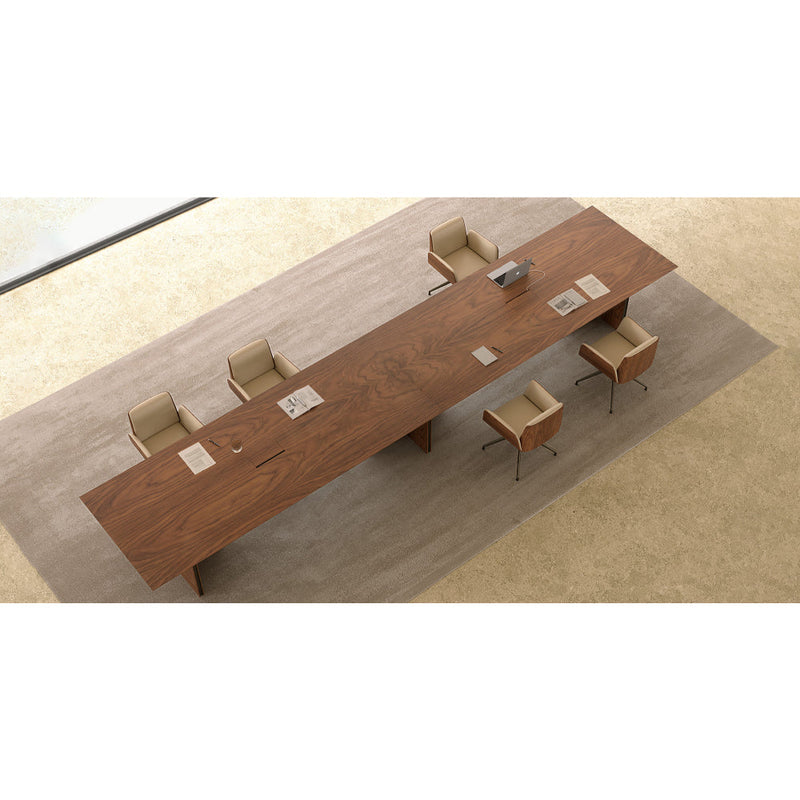 Stockholm Dining Table by Punt - Additional Image - 6