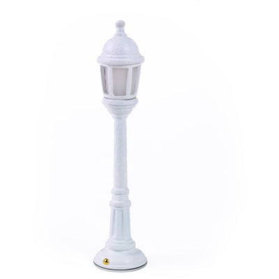 Street Lamp Dining by Seletti - Additional Image - 4