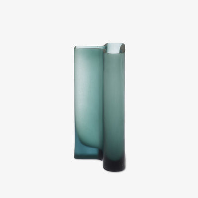 T Vase by Ligne Roset - Additional Image - 3