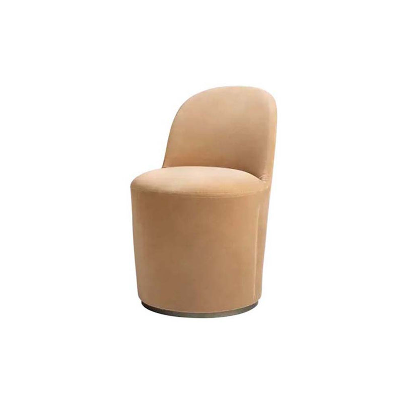 Tail Dining Chair High back by Gubi