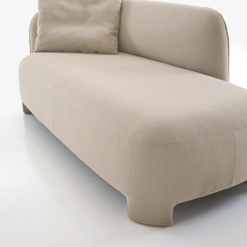 Taru Medium 1-Armed Sofa Complete Item by Ligne Roset - Additional Image - 16
