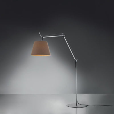 Tolomeo Mega Outdoor Floor Lamp by Artemide 2