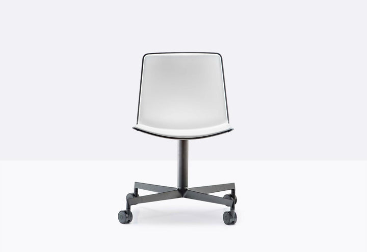 Tweet 893 Office Chair by Pedrali