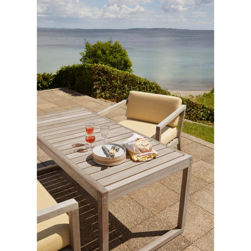 Virkelyst Outdoor Dining Table virta by Fritz Hansen - Additional Image - 2