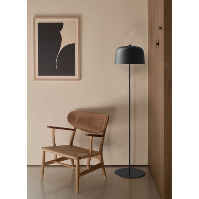 Zile Floor Lamp by Luceplan 3