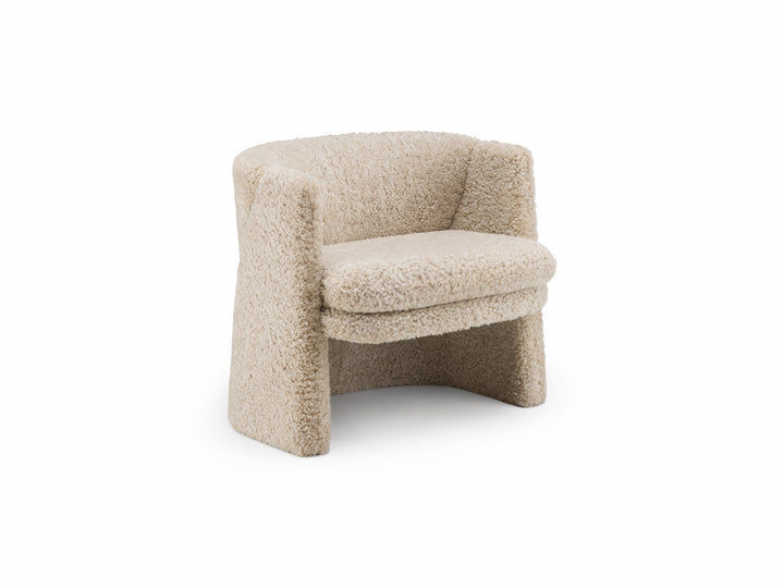 Cursa Lounge Chair by De La Espada