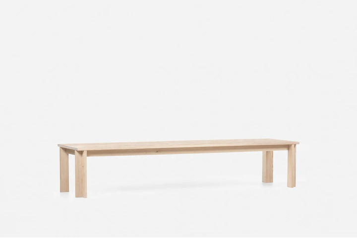 Table One by De La Espada