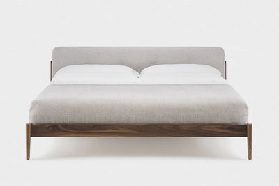 Capo Bed by De La Espada