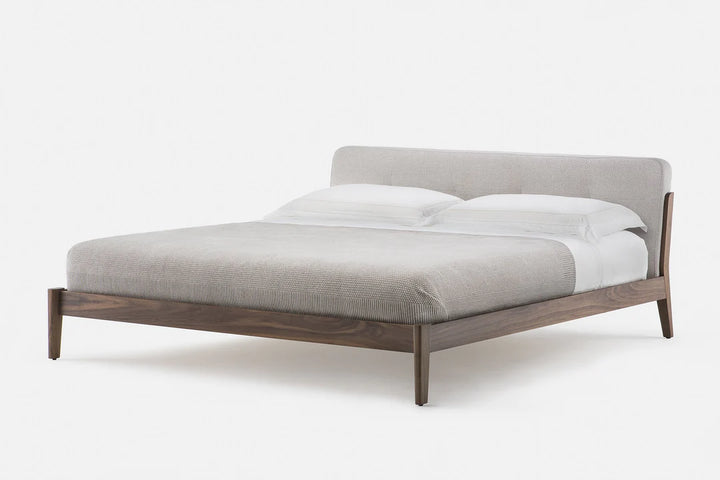 Capo Bed by De La Espada