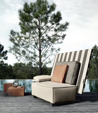 Oh, It Rains! Outdoor Lounge Chair by B&B Italia Outdoor