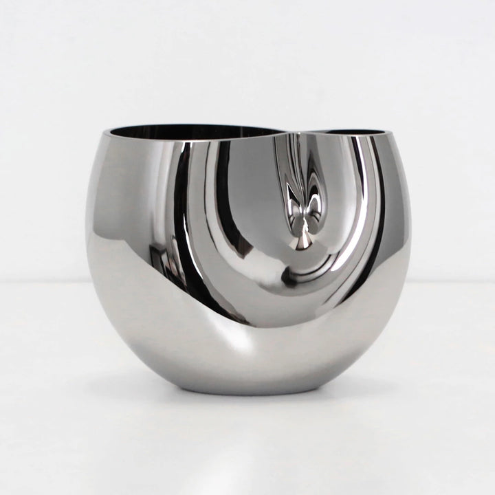 Seam Vessel by SKLO