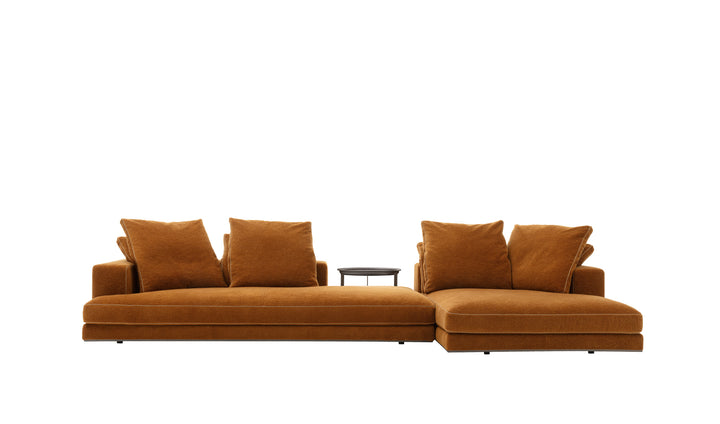 Arbiter Sofa by Maxalto