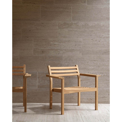AH601 Outdoor Lounge Chair by Carl Hansen & Son - Additional Image - 3