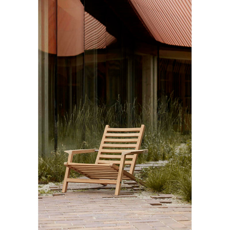 AH603 Outdoor Deck Chair by Carl Hansen & Son - Additional Image - 5