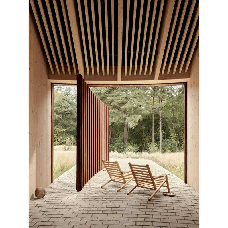 AH603 Outdoor Deck Chair by Carl Hansen & Son - Additional Image - 7