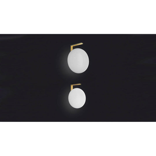 Alba Wall Lamp by Oluce