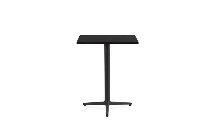Allez 3 Leg 23" x 23" Oak Table