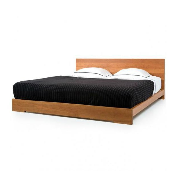 Atlantico Bed by De La Espada