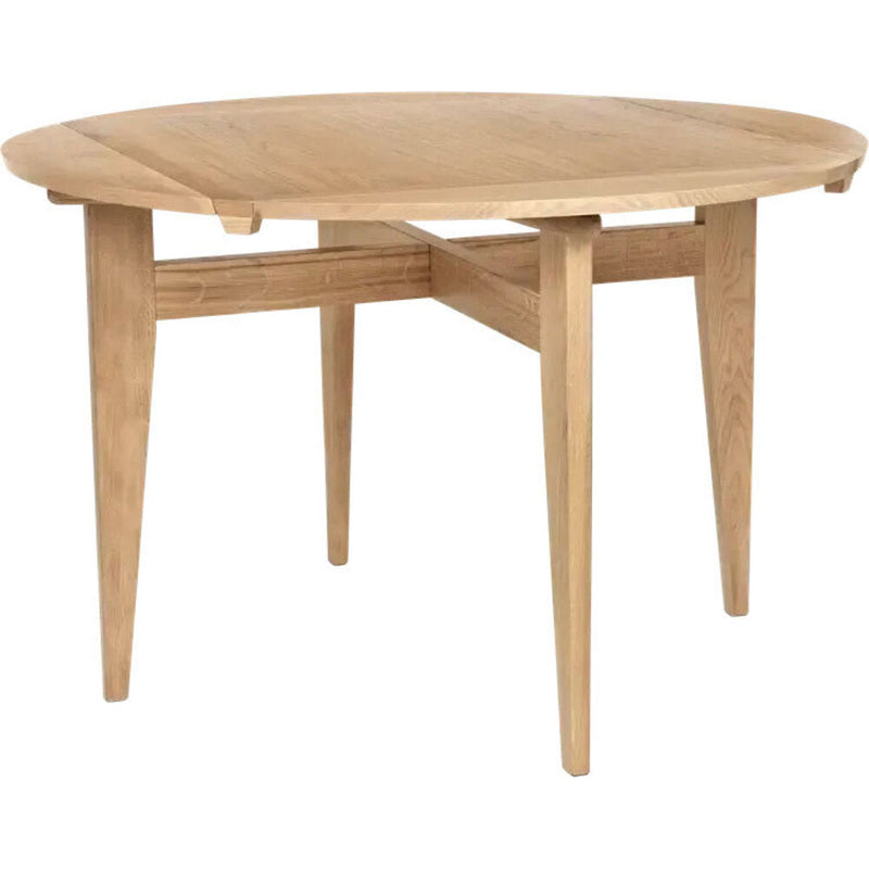 B-Table Dining Table Pivoting Extendable Top by Gubi - Additional Image - 1