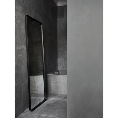 Bath Floor Rectangular Mirror by Audo Copenhagen - Additional Image - 3