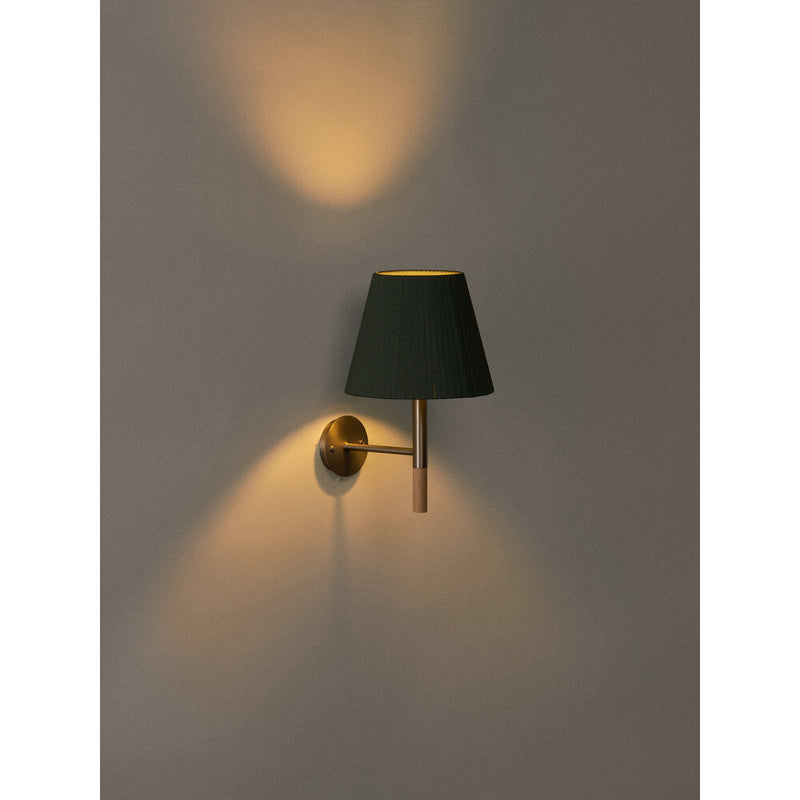 BC Wall Lamp by Santa & Cole - Additional Image - 2